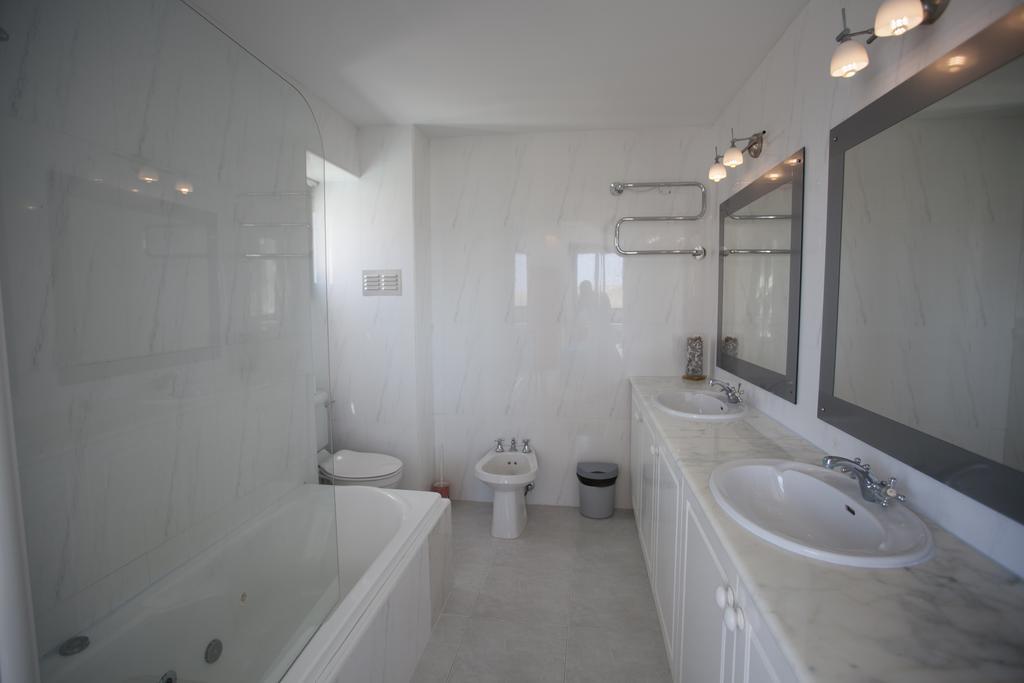 Villa Bernardette Xaghra Bagian luar foto