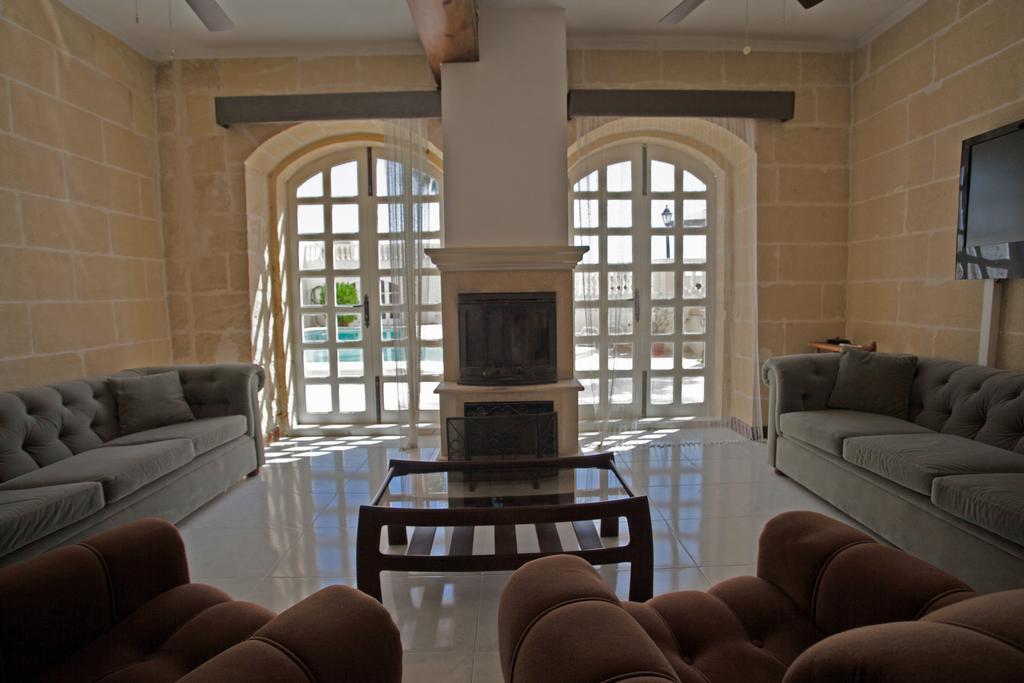 Villa Bernardette Xaghra Bagian luar foto