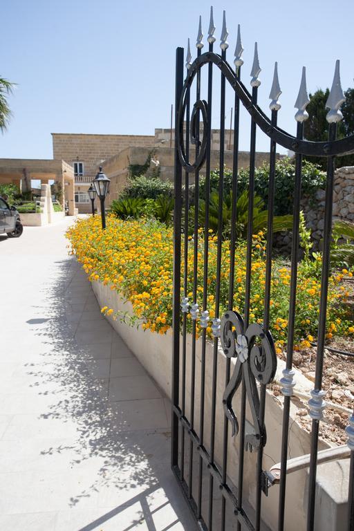Villa Bernardette Xaghra Bagian luar foto